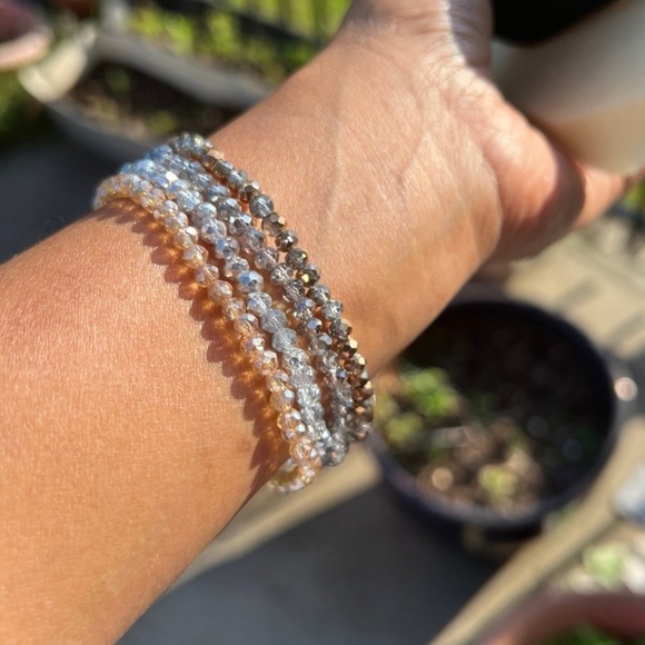 - Swarovski beads elastic lot of 4 bracelets - Picture 7 of 11